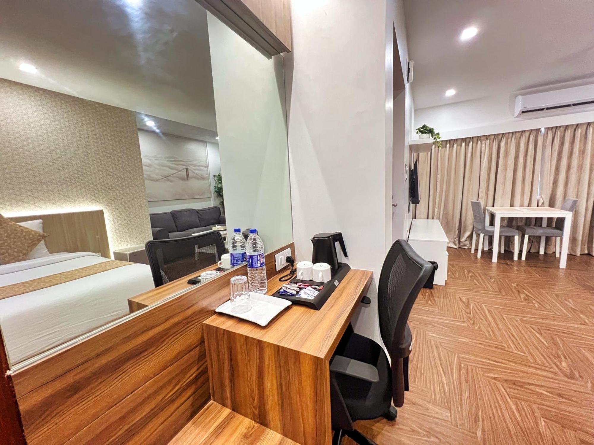 White House By Maxxvalue Service Apartments Bandra Mumbai Exterior photo